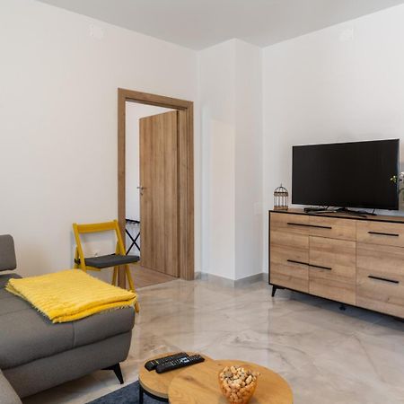 Apartman Jabuka - Free Parking Karlovac Exterior photo