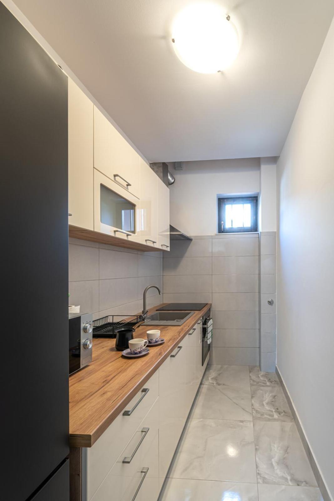 Apartman Jabuka - Free Parking Karlovac Exterior photo